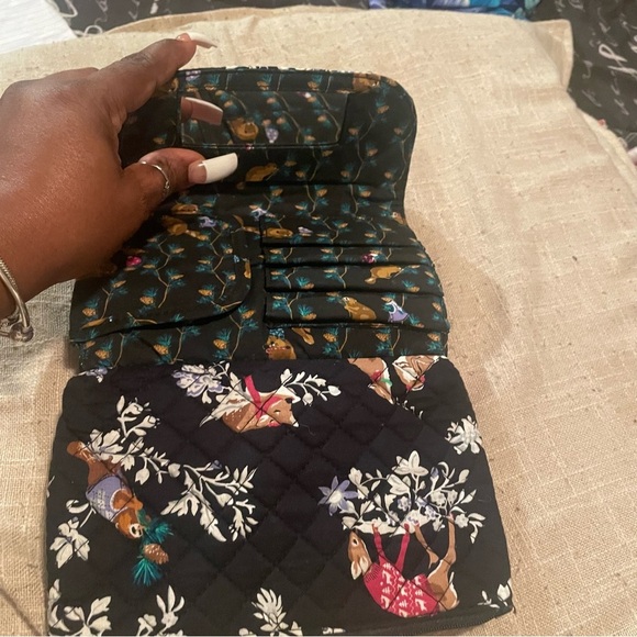 Vera Bradley Black and Pink Cosmetic Train Case - Picture 2 of 4